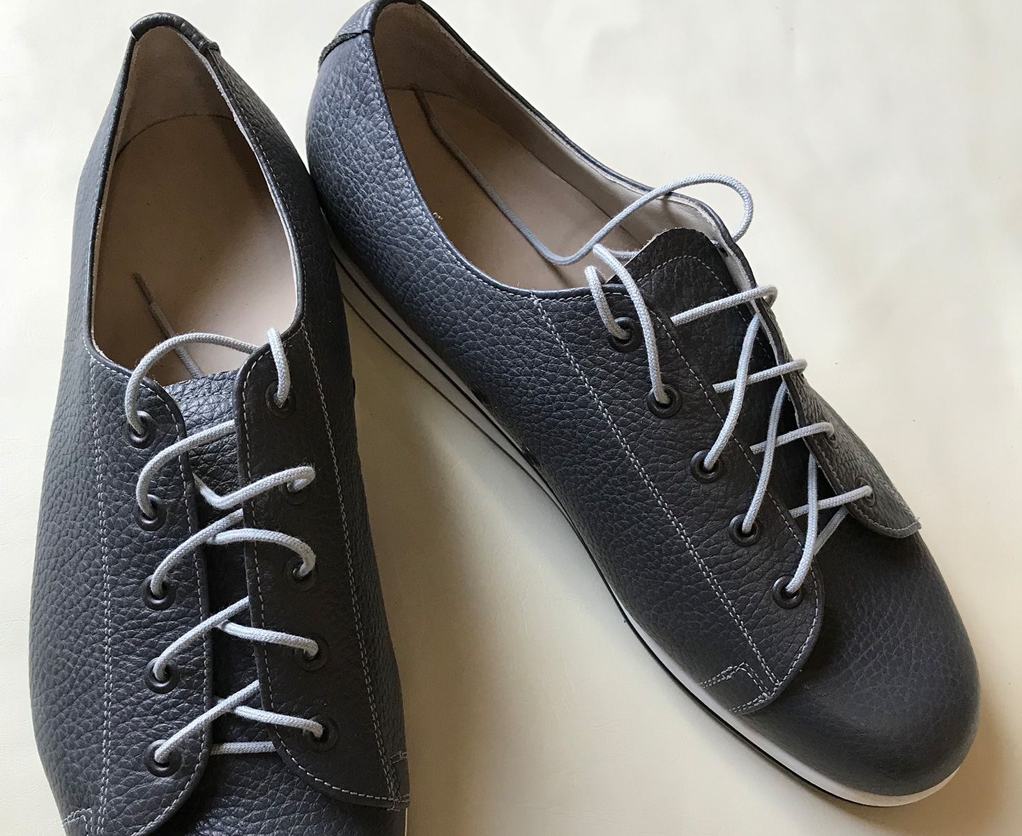 Wist Massschuhe grauLeder