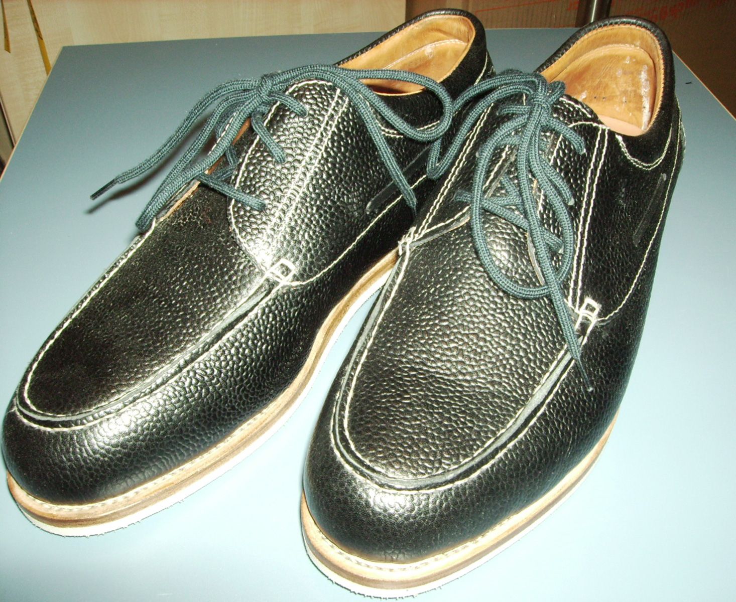 Wist Massschuhe schwarz Leder